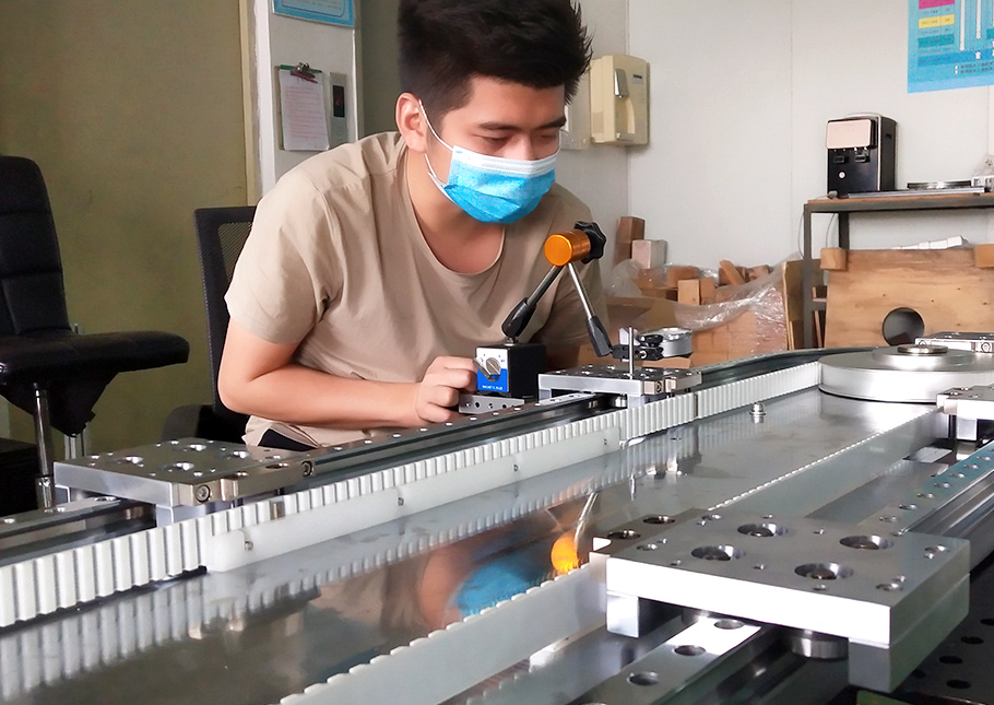 工程師調(diào)試